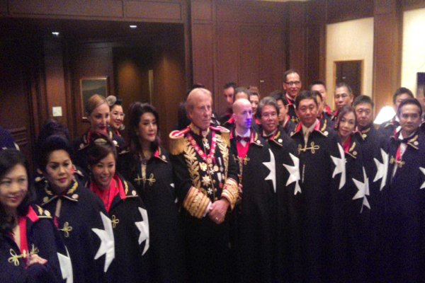 马耳他骑士团国连一寸国士都没有,为何却有104个国家和它建交?