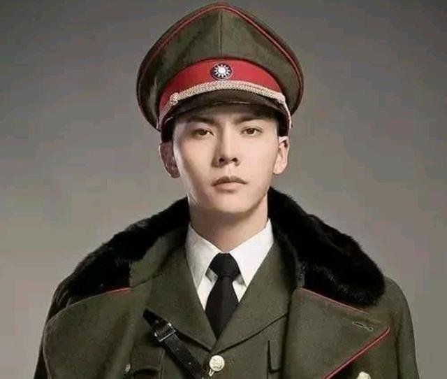 盗墓笔记：小哥和张大佛爷，两者有什么关系？