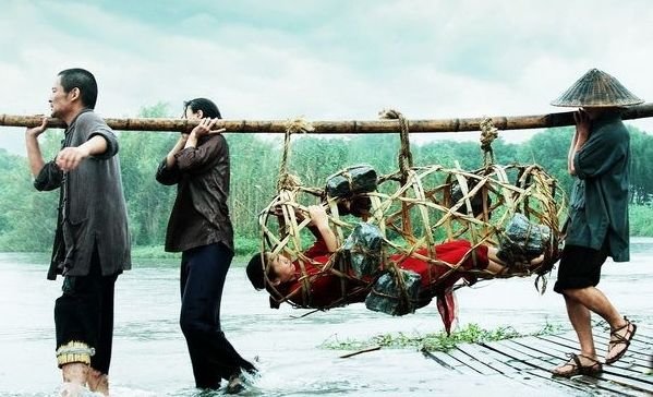 关于茂名男子被人“浸猪笼”一事，警方是如何回应的？