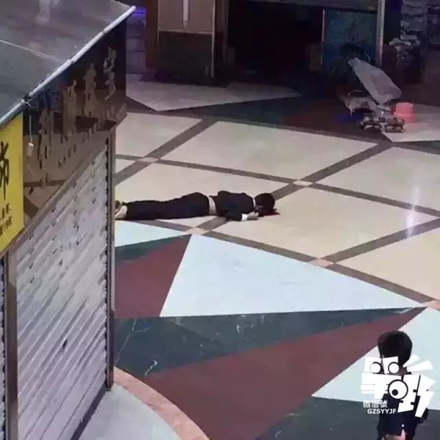 荔湾广场昨天又发生跳楼事件，是真的吗