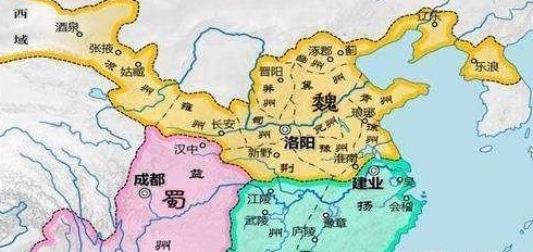 真实的历史上诸葛亮进行了几次北伐？