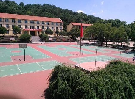 武汉东湖光电学校好还是武汉应用科技学校好？