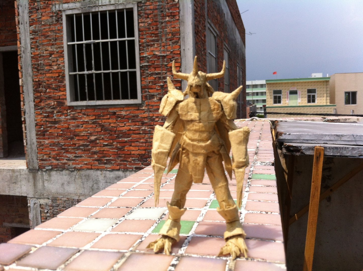 求个折纸学院战斗暴龙兽的CP