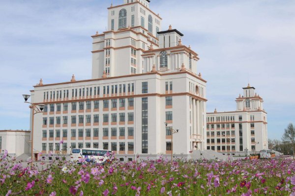 内蒙古大学满洲里学院算不算211。给我比较正规的说法