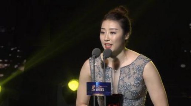 中国女排二传姚迪,为什么被球迷亲切地称为“胖迪”?是因为她胖吗?