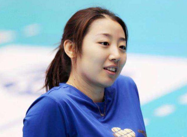 中国女排二传姚迪,为什么被球迷亲切地称为“胖迪”?是因为她胖吗?