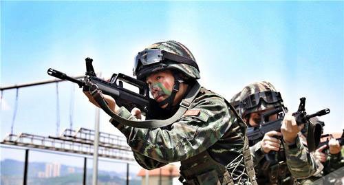 我要一个新兵入伍训练项目！要详细！