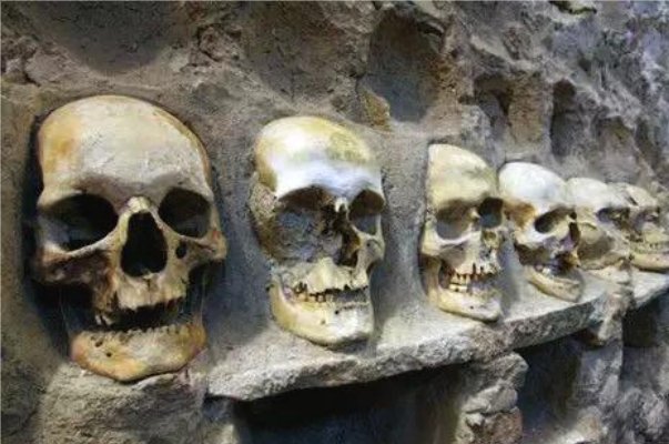 一人将十万敌军尸体做成“京观”，手段残忍，“京观”究竟是什么样子？