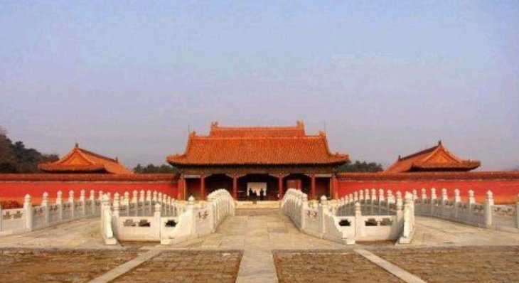 康熙大帝的景陵何时被盗的啊？