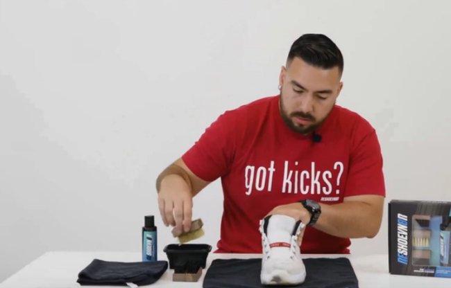 aj11兔八哥怎么清理啊