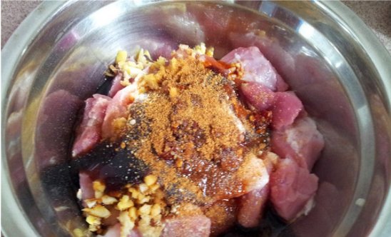 烤肉的腌制方法，