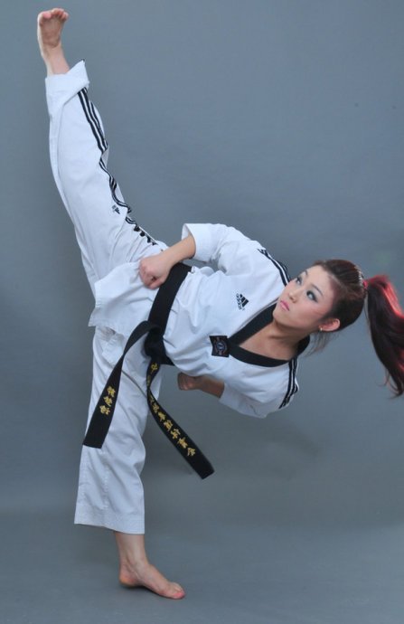 怎样让腿变直变长变细