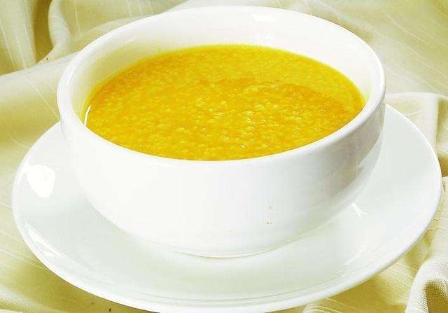 刚生完小孩出来第一天吃什么食物最好