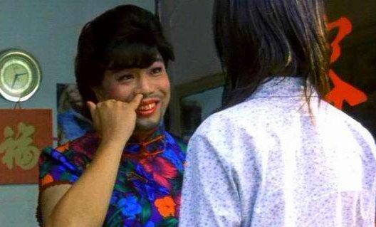 李健仁为什么会被周星驰骗去当如花？