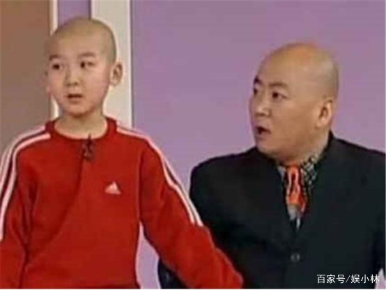 他是张国立的干儿子，30岁已丑到无人认识，是最惨童星吗？