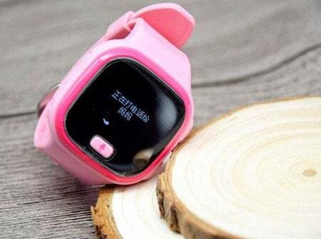 儿童手表电话怎么使用 儿童电话手表怎么调时间