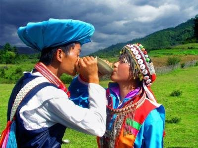 怒族的风俗习惯