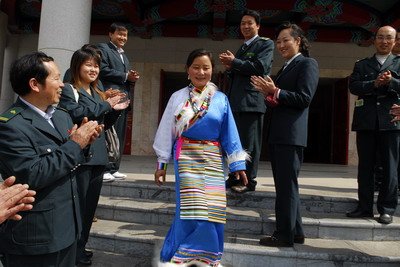 尼玛拉木的先进事迹