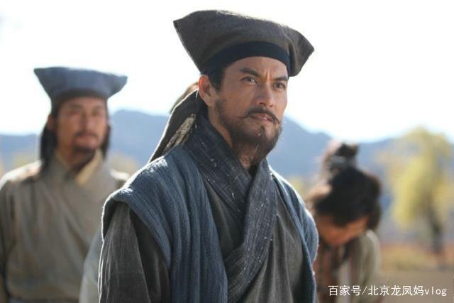 《水浒传》中的晁盖，为何被称为托塔天王？