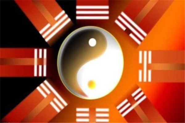 《周易》与《易经》的本质区别是什么？