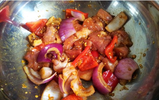 烤肉的腌制方法，