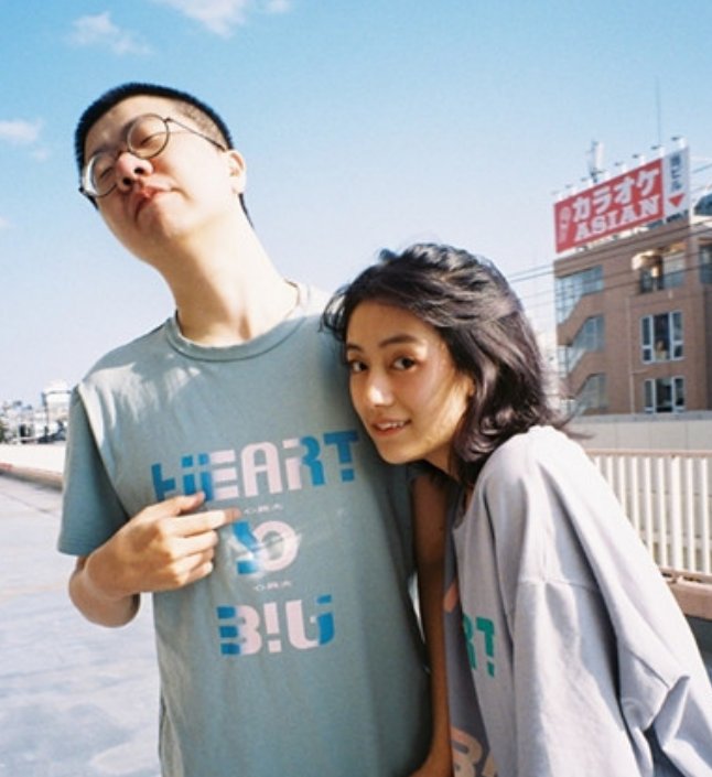 李诞女朋友黑尾酱大秀花臂吗？