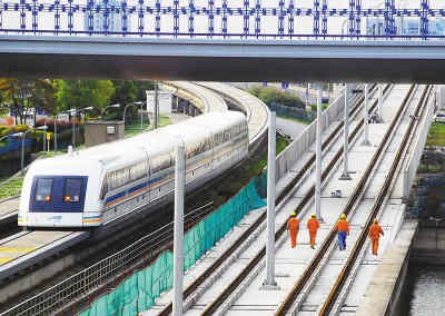 上海磁悬浮列车的运行时刻