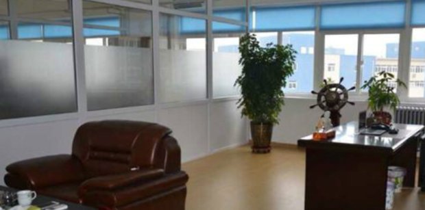 注册商贸公司的条件是什么？