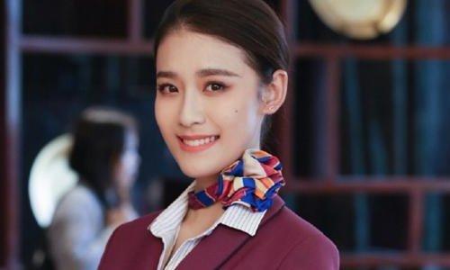 有网友说《中国机长》捧红了杨祺如，大家觉得她在片中的表现怎么样？