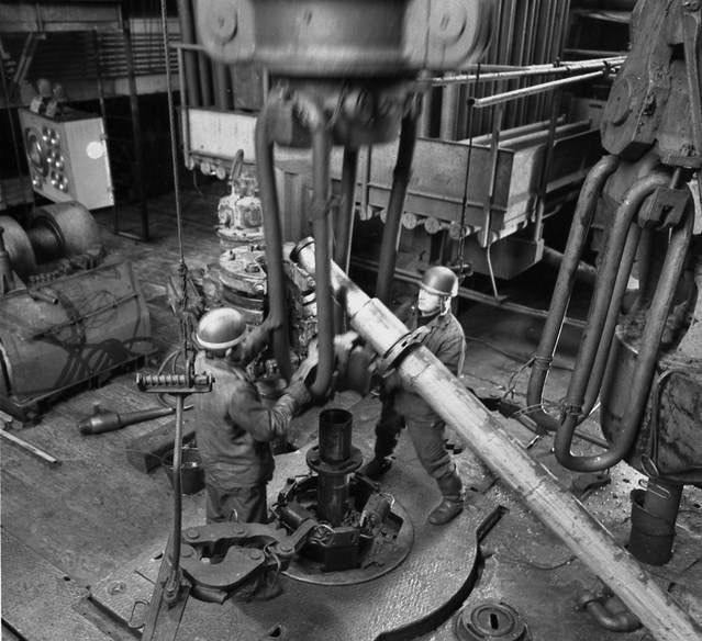 科拉钻井为什么不继续钻了？它那里有什么？