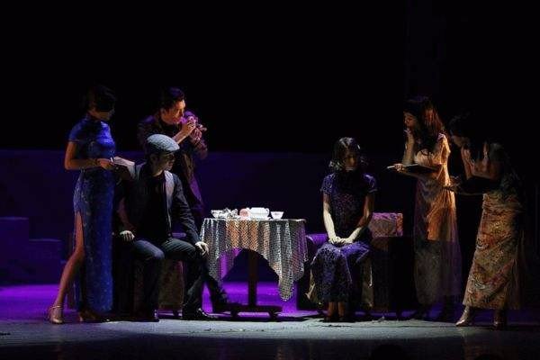 张子静一生无子女，父母不疼姐姐不爱，为何只有继母的遗产留给他？