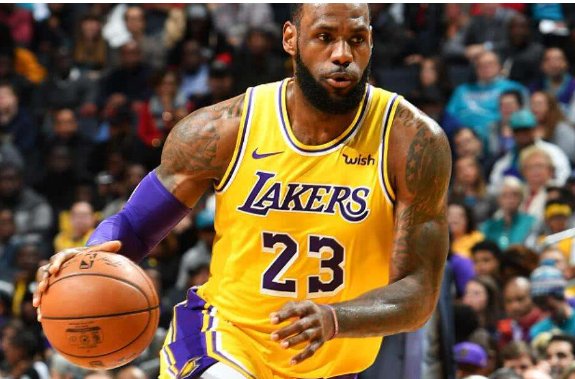 jr史密斯现在去哪里了，怎么都没看到他上场打球？