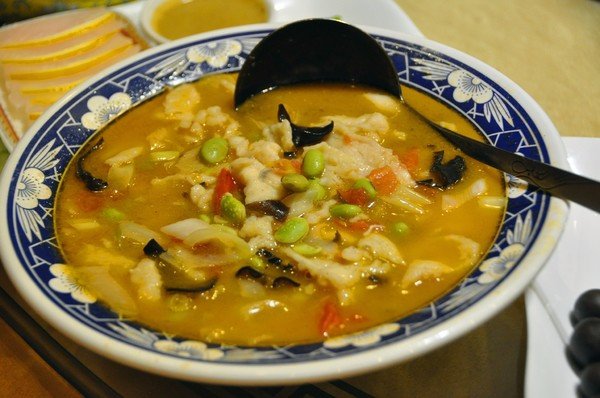 一辈子吃不了三个菜 什么意思？