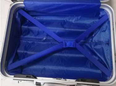 这种行李箱密码锁怎么设置啊