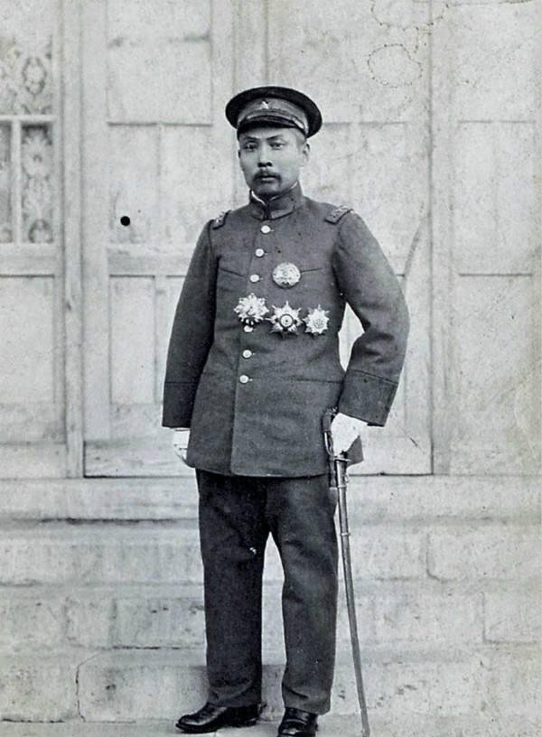 段祺瑞和段芝贵是什么关系？二人分别都有什么趣事？