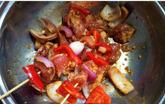 烤肉的腌制方法，