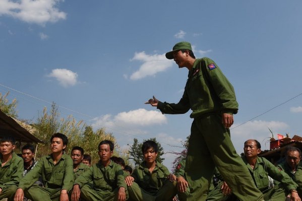 果敢人到底是明军后裔，还是国民党残军后代，还是汉化的土司呢？