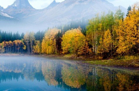 秋光潋滟是什么意思