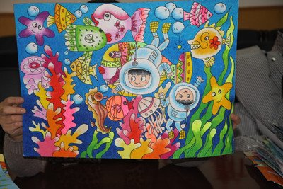 小学生画画图片