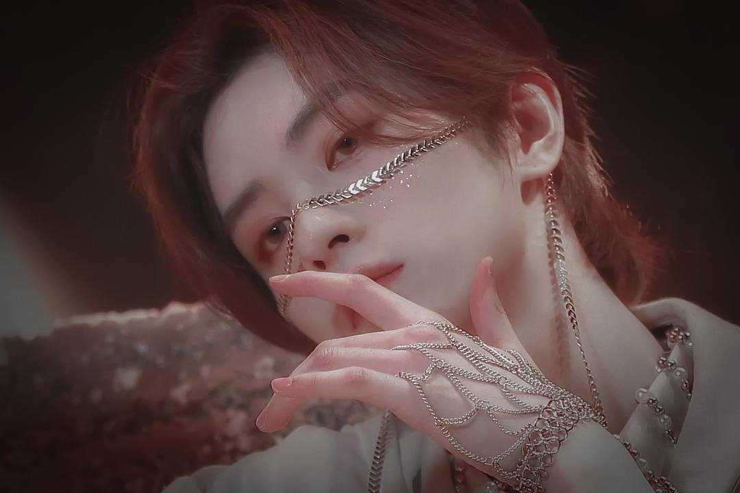 没有滤镜的邓孝慈太绝了，这样的颜值是你心中白马王子的样子吗？