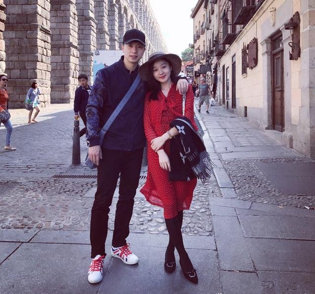 国乒马龙妻子颜值曝光，曾是大学学校校花，如今现状如何呢？