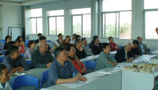 北京有多少个老年大学？