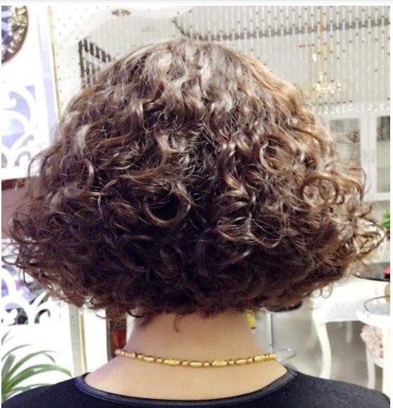 烫完头发多久可以洗头。怎么护理