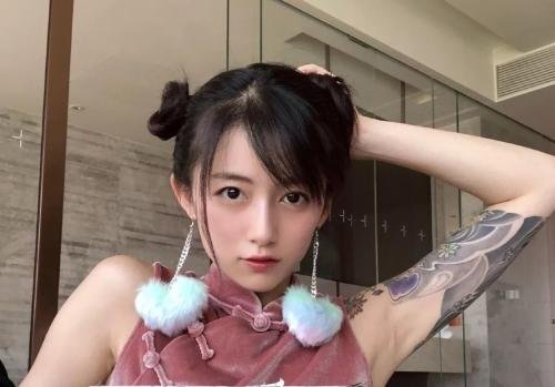 李诞女友黑尾酱清空微博，明星清空微博通常有哪些原因？