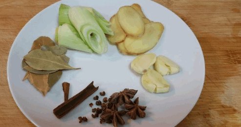 牛肚如何能炖烂?