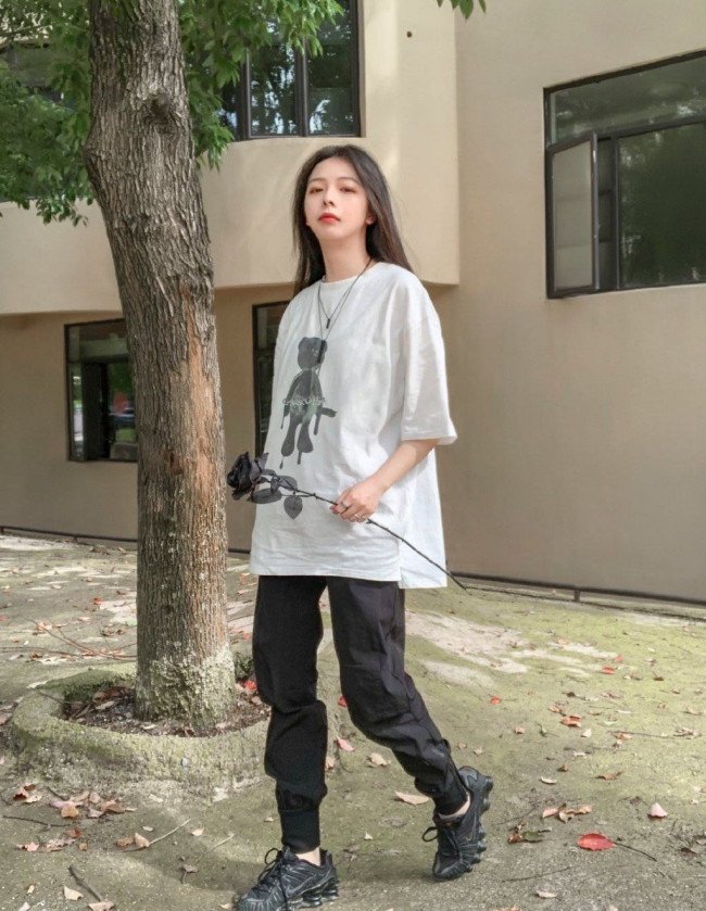 白斑马搭配什么好看？