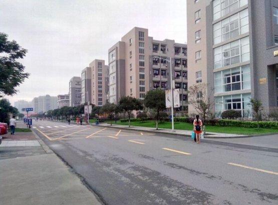 成都中医药大学(温江校区)怎么样啊