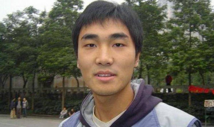 孙俪资助向海清四年，却被反咬一口，如今向海清怎么样了？