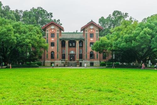 广州有哪些一本大学