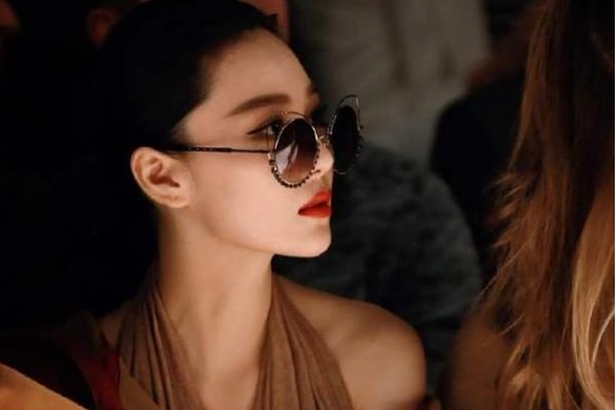 驴蹄鞋到底好看在哪里？为什么很多明星喜欢穿？